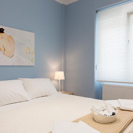 Grandma'S Chic & Bright Athenian Home With A Patio Εξωτερικό φωτογραφία