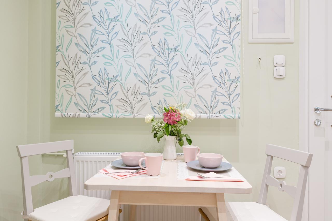 Grandma'S Chic & Bright Athenian Home With A Patio Εξωτερικό φωτογραφία