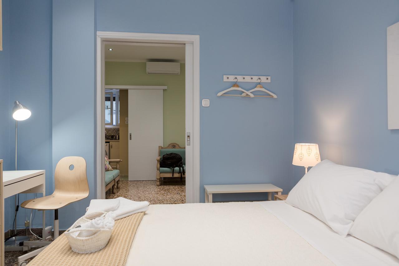 Grandma'S Chic & Bright Athenian Home With A Patio Εξωτερικό φωτογραφία