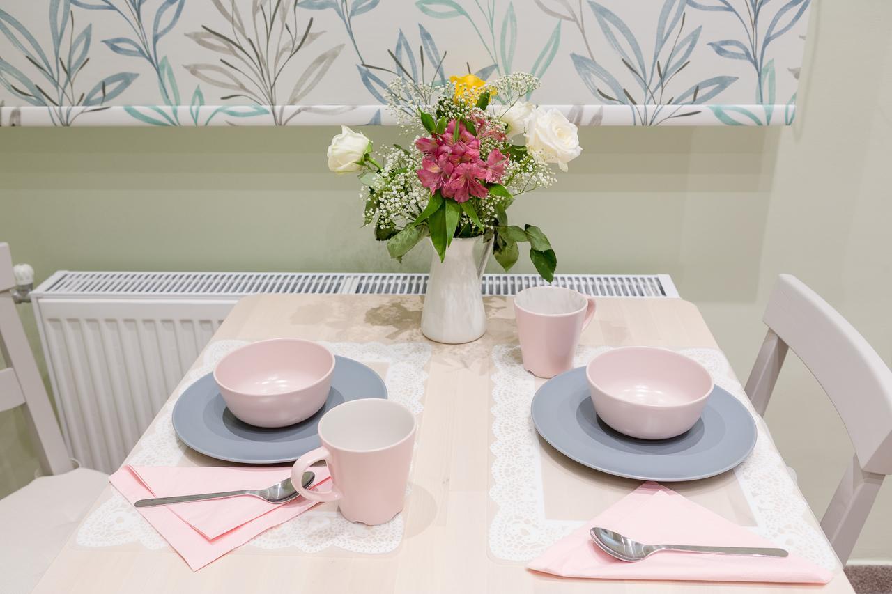 Grandma'S Chic & Bright Athenian Home With A Patio Εξωτερικό φωτογραφία