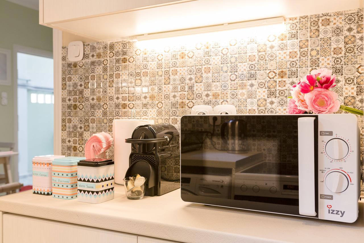 Grandma'S Chic & Bright Athenian Home With A Patio Εξωτερικό φωτογραφία